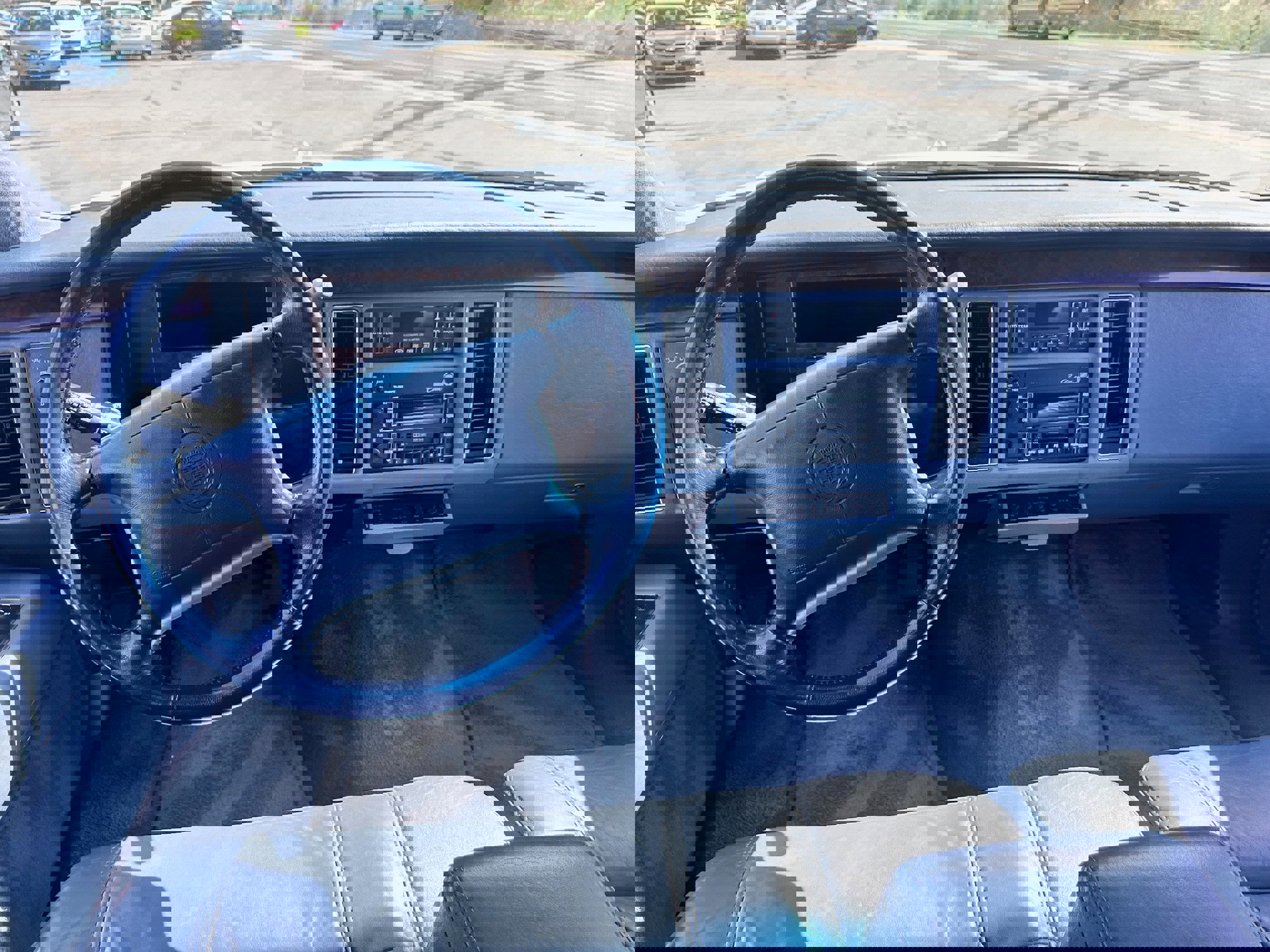 Used 1996 Cadillac Fleetwood Brougham image 7