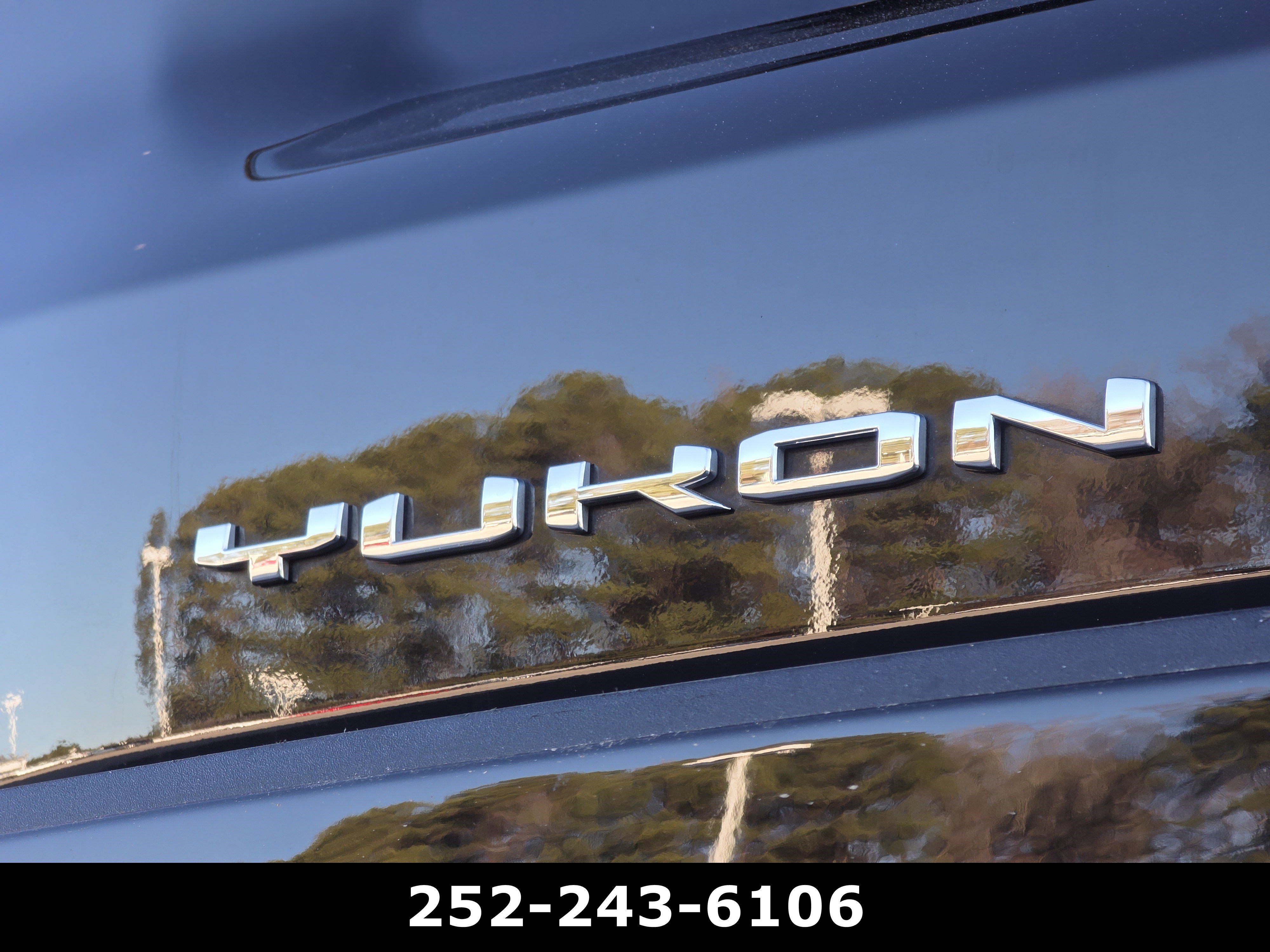 Used 2025 GMC Yukon Denali AWD/4WD image 59