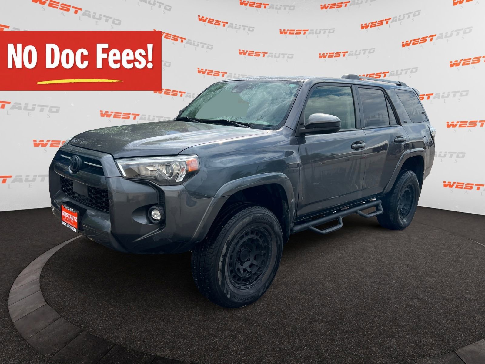 Used 2022 Toyota 4Runner SR5 AWD/4WD image 1