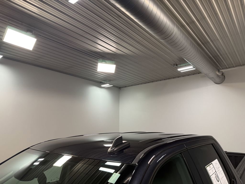 Used 2023 Chevrolet Silverado 1500 Custom image 43