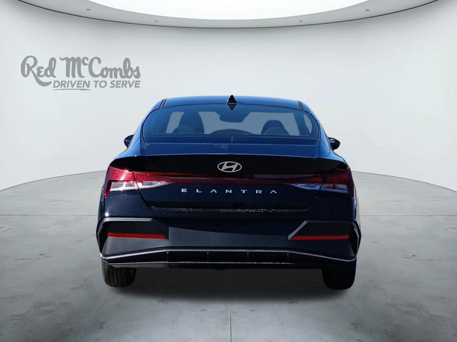 New 2026 Hyundai Elantra SE image 4