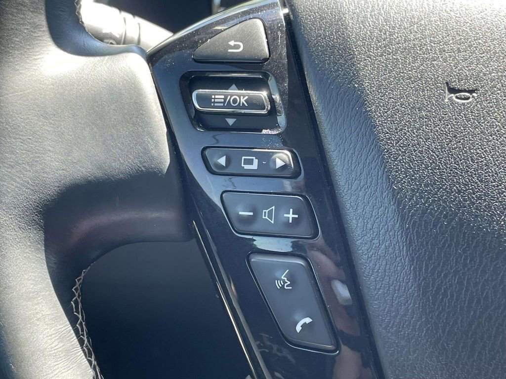 Used 2021 INFINITI QX80 Premium Select w/ All-Season Package AWD/4WD image 23
