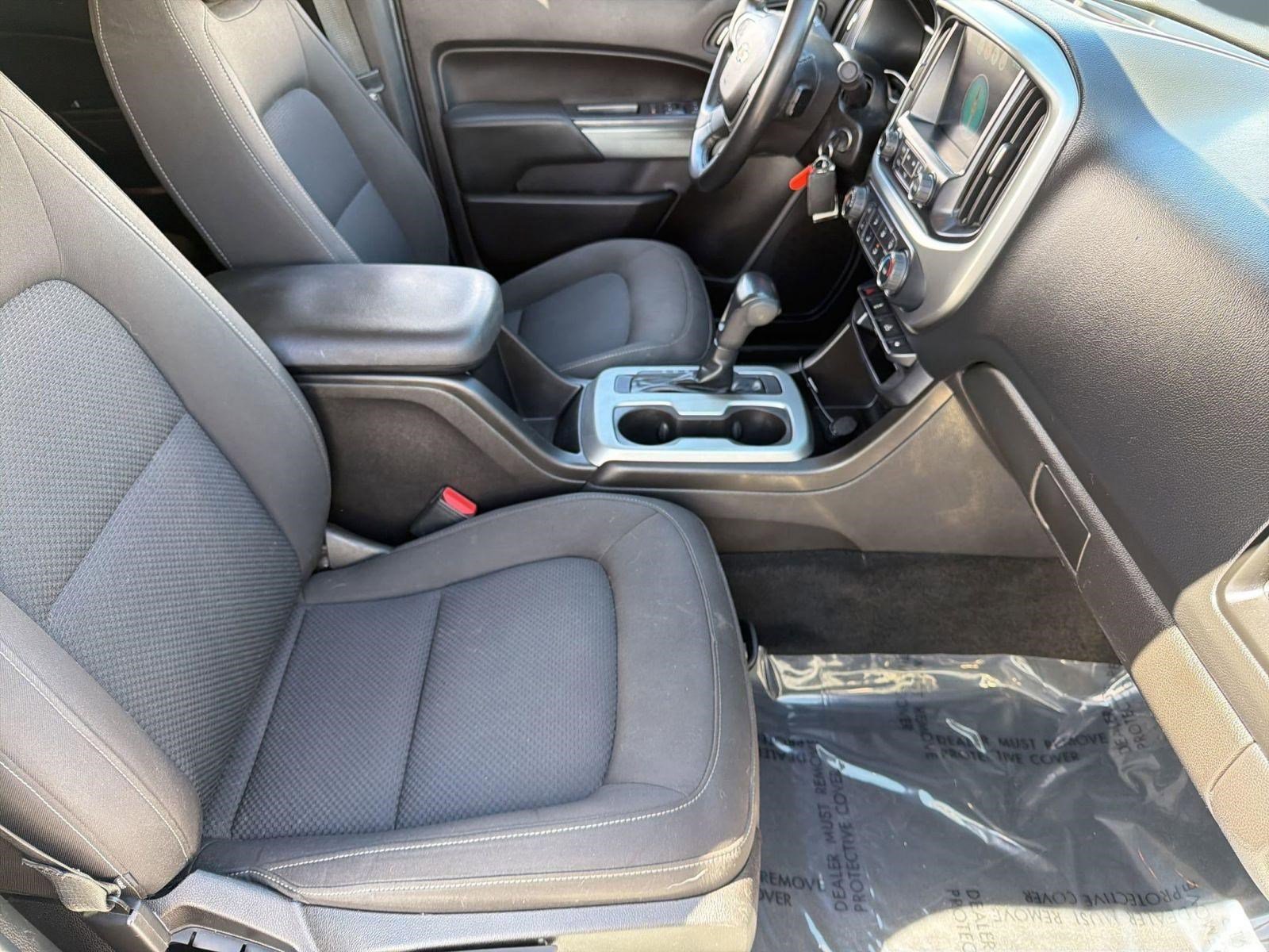 Used 2016 Chevrolet Colorado LT w/ LT Convenience Package AWD/4WD image 29