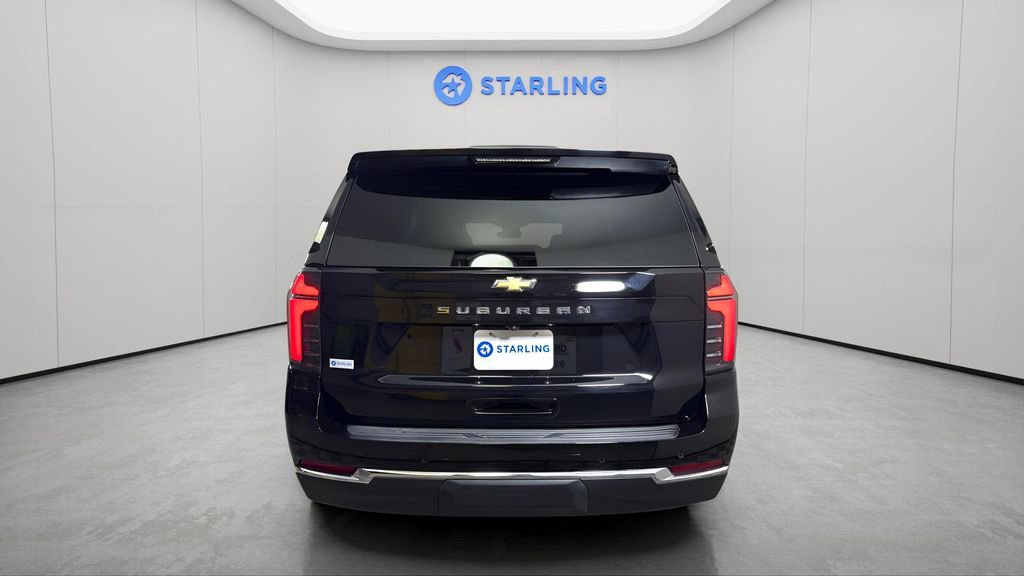Certified 2025 Chevrolet Suburban LS image 7