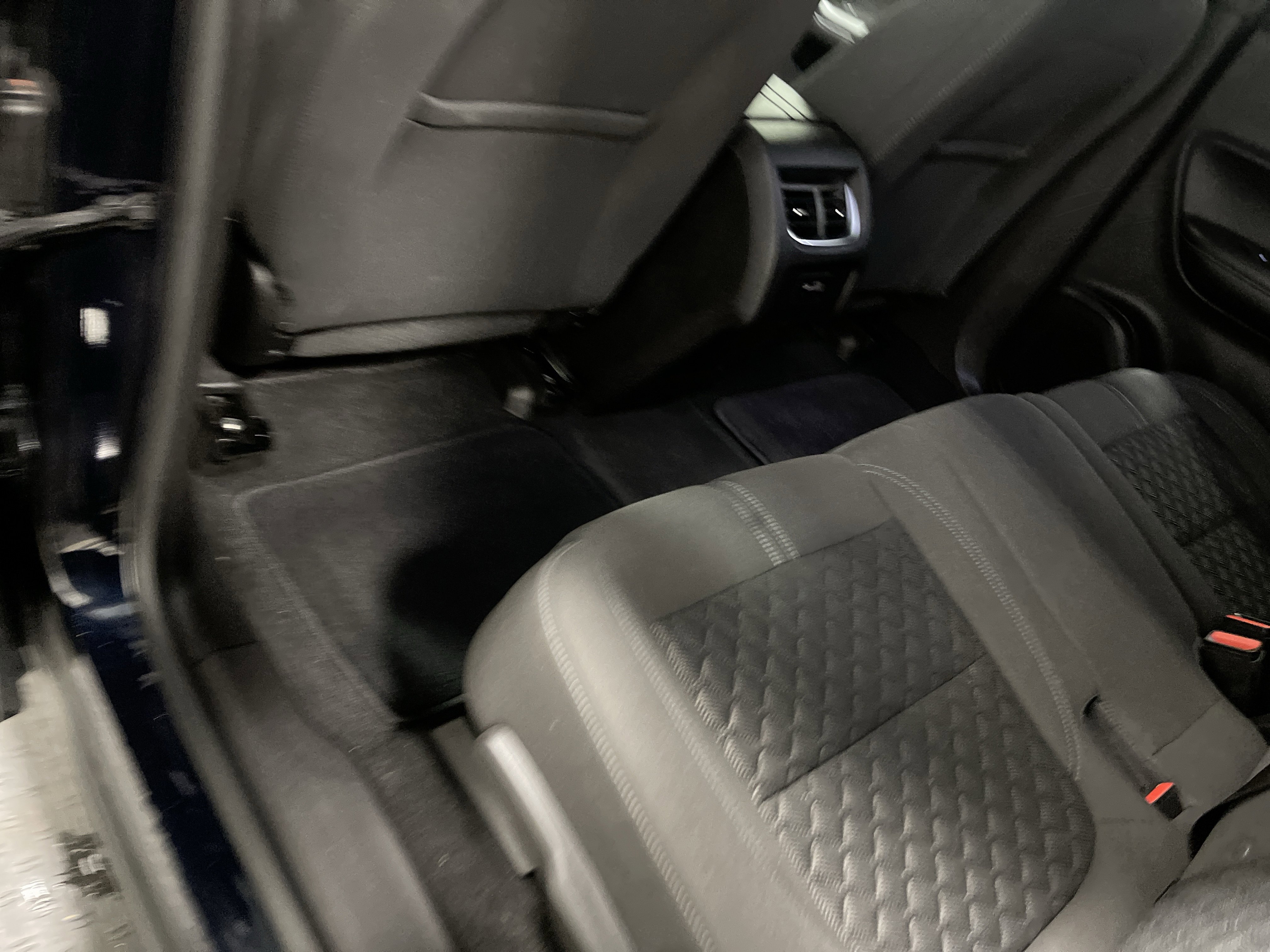 Used 2021 Chevrolet Blazer LT image 17