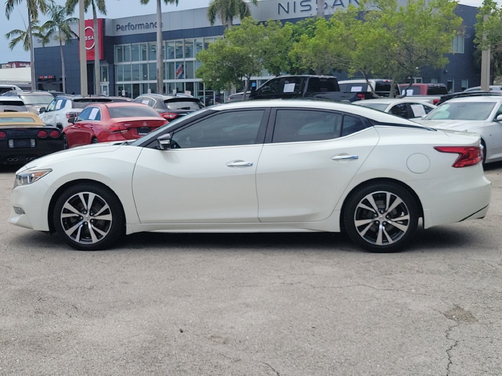 Used 2017 Nissan Maxima Platinum FWD image 11