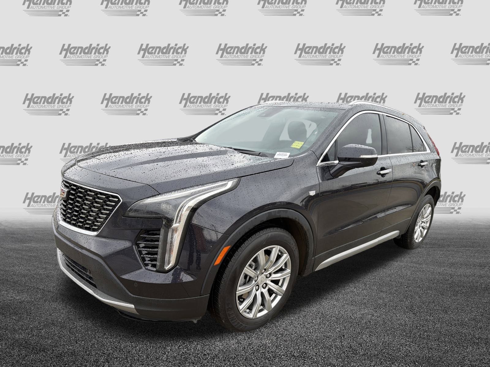 Used 2023 Cadillac XT4 Premium Luxury w/ Cold Weather Package image 5