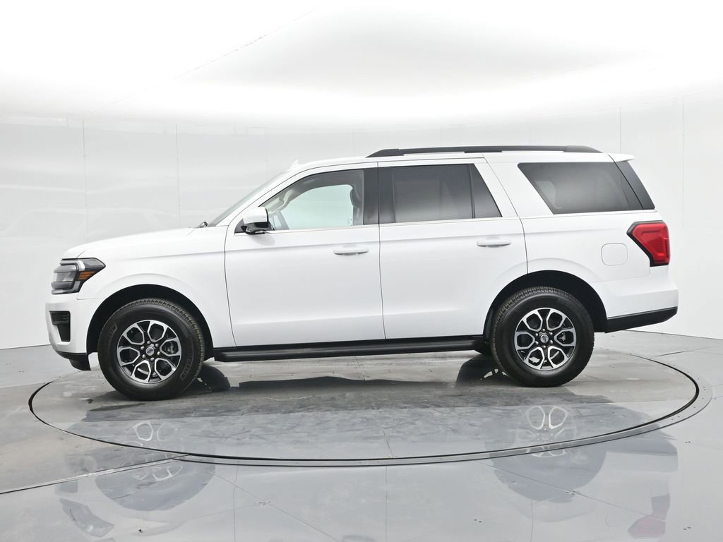 Used 2024 Ford Expedition XLT RWD image 37