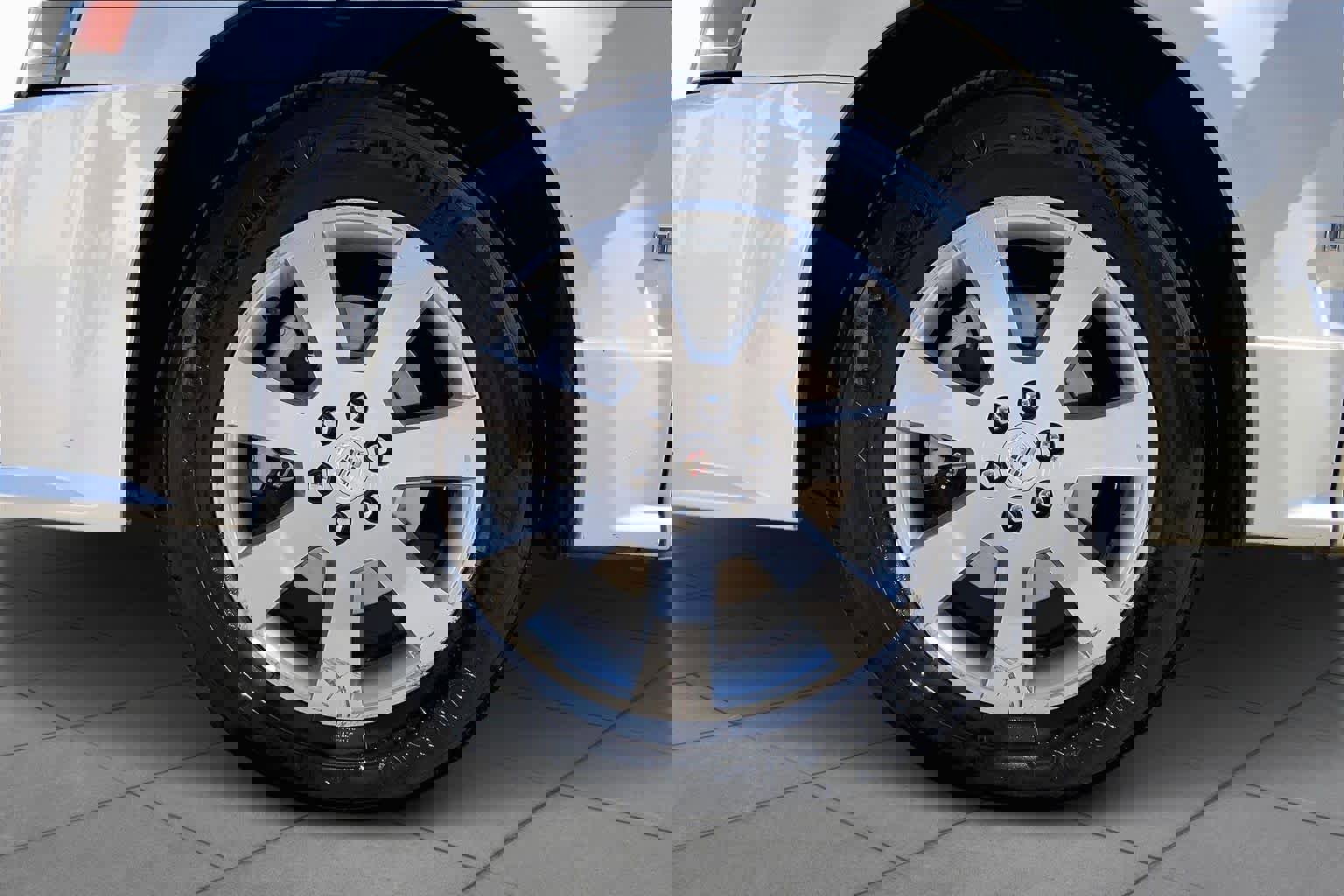 Used 2008 Cadillac SRX AWD w/ Theater Package image 9