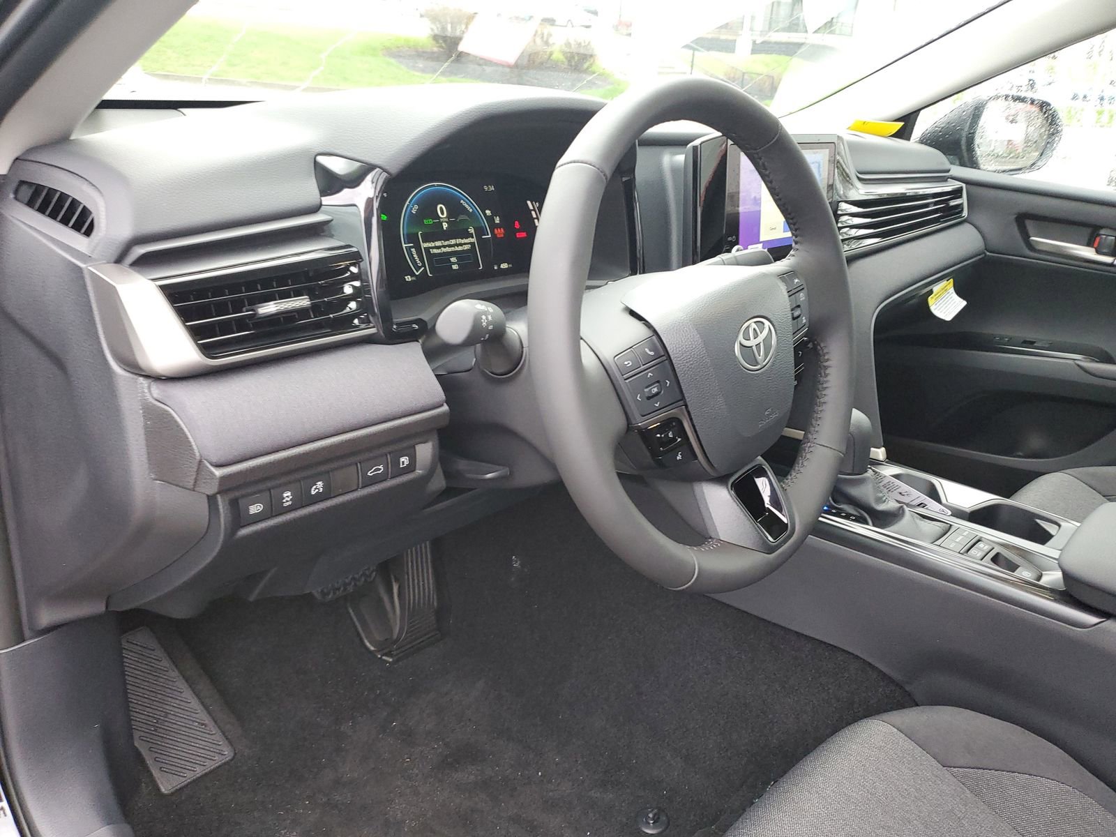 Used 2026 Toyota Camry LE w/ Convenience Package image 19