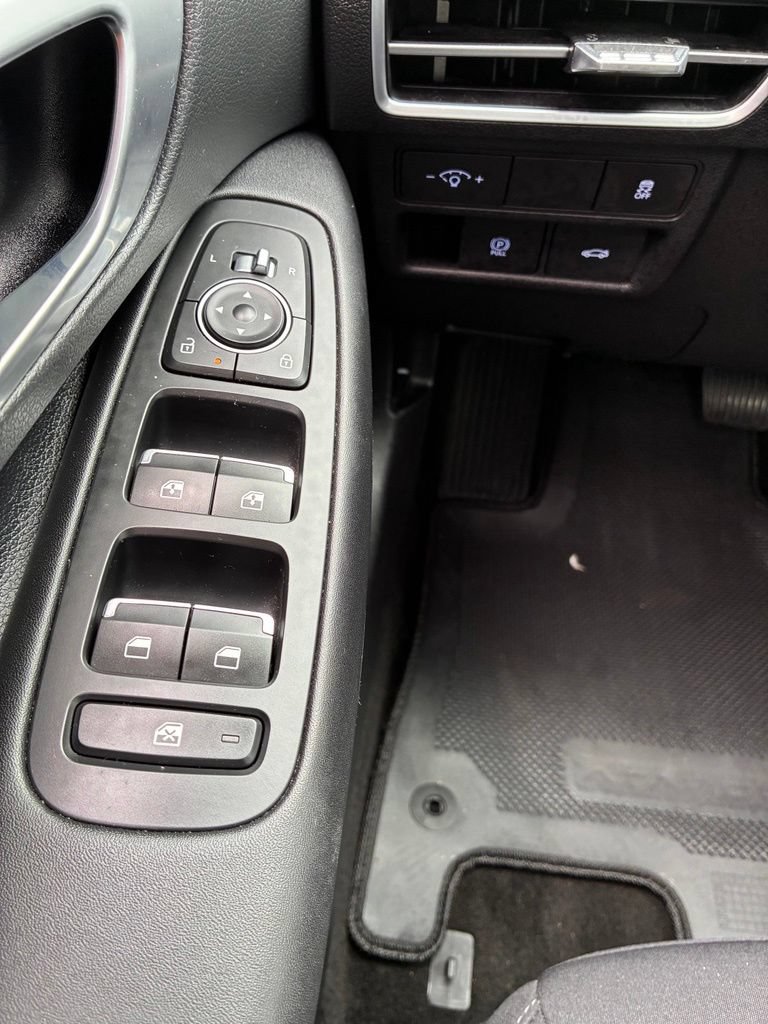 Used 2024 Hyundai Sonata SEL AWD/4WD image 23