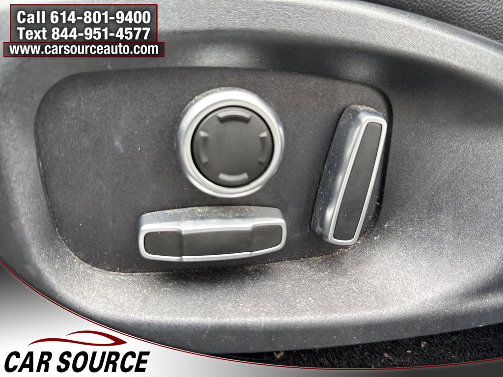 Used 2019 Jaguar F-PACE Prestige image 25