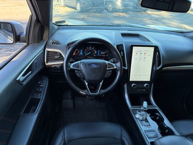 Certified 2022 Ford Edge ST-Line AWD/4WD image 6