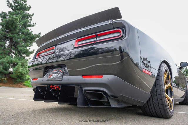 Used 2016 Dodge Challenger SRT Hellcat RWD image 88