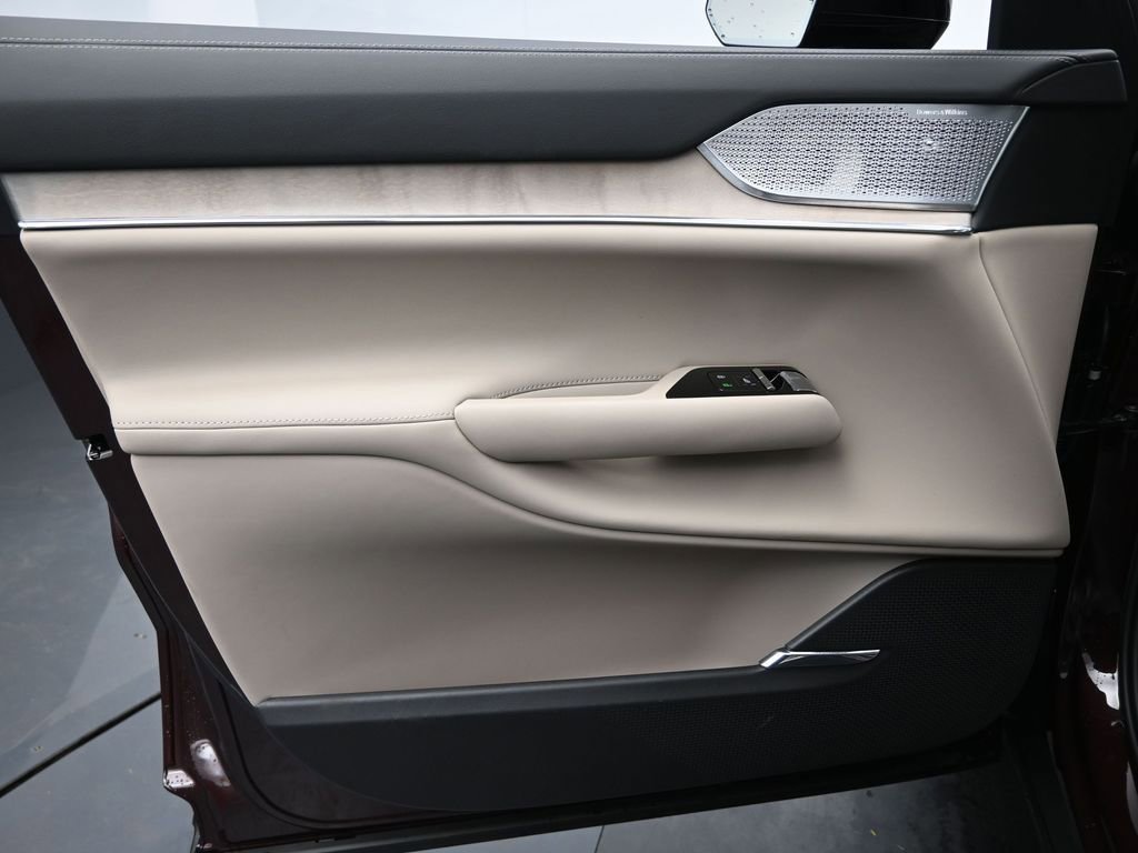 New 2025 Volvo EX90 Ultra image 22