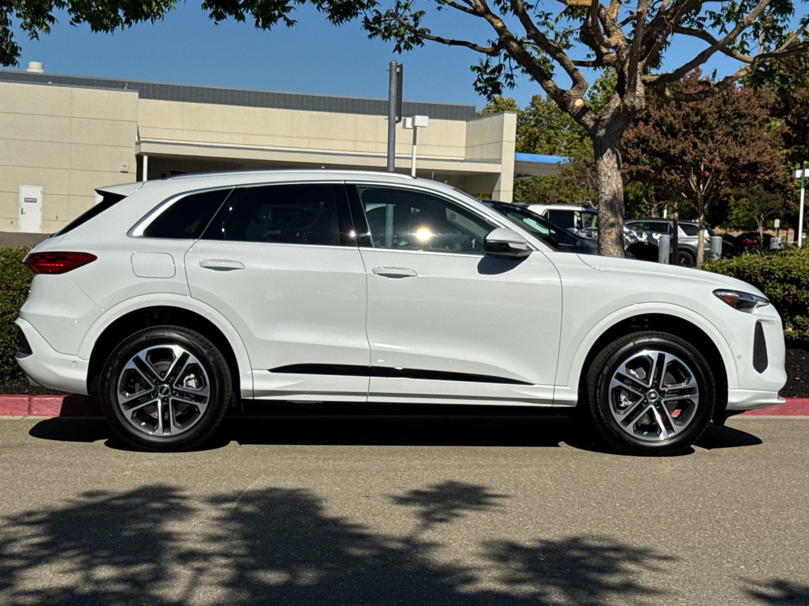 New 2026 Audi Q5 Premium AWD/4WD image 7
