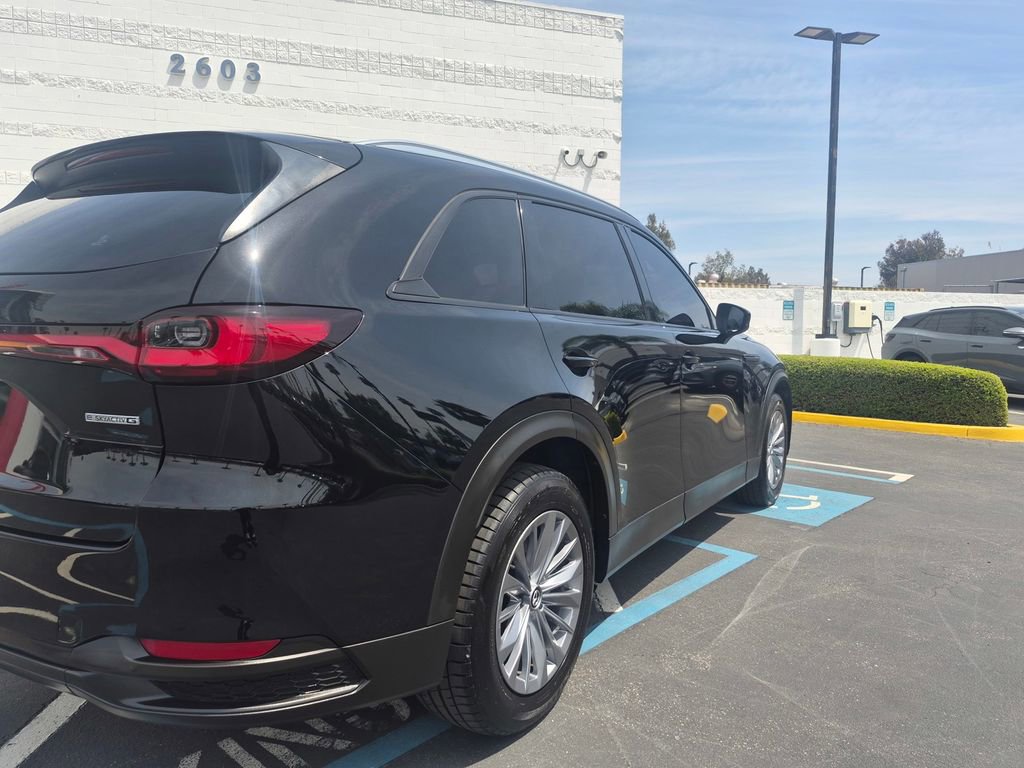 Used 2024 MAZDA CX-90 3.3 Turbo w/ Preferred Plus AWD/4WD image 6