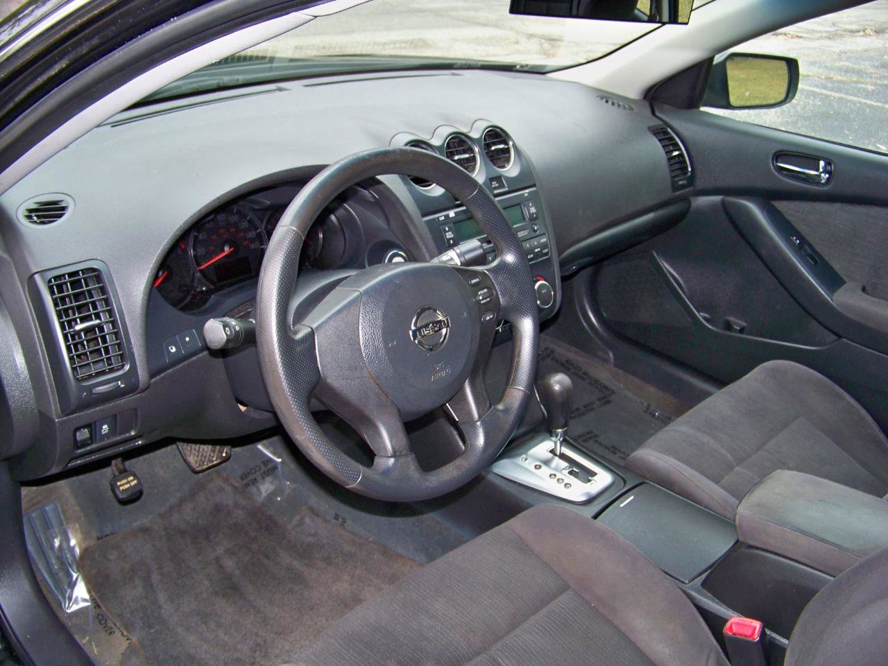 Used 2011 Nissan Altima 2.5 S FWD image 28