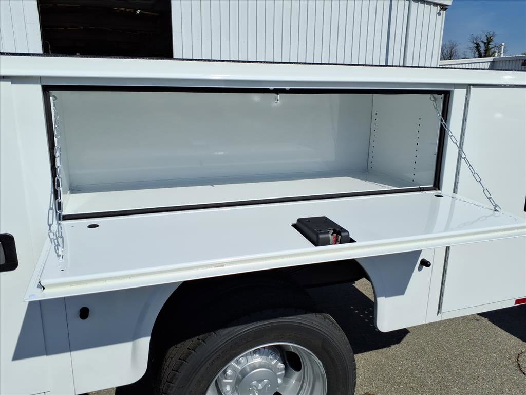 New 2026 RAM 5500 Tradesman image 14