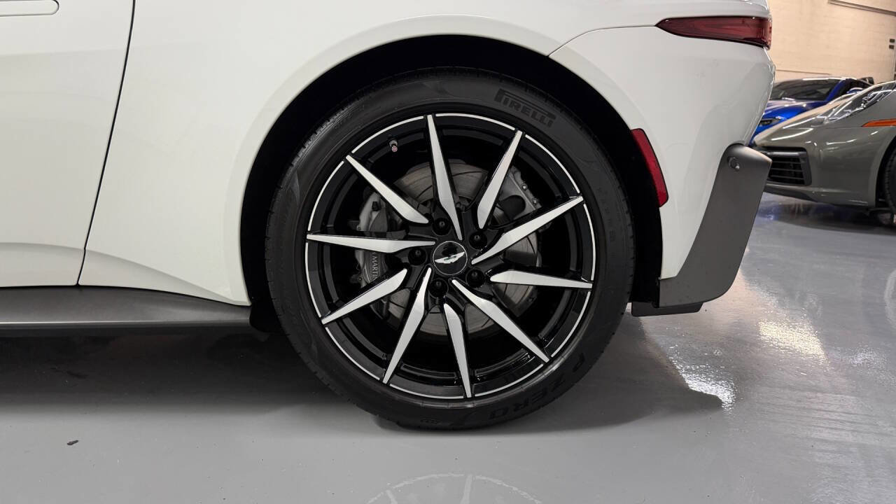 Used 2019 Aston Martin V8 Vantage Coupe RWD image 35