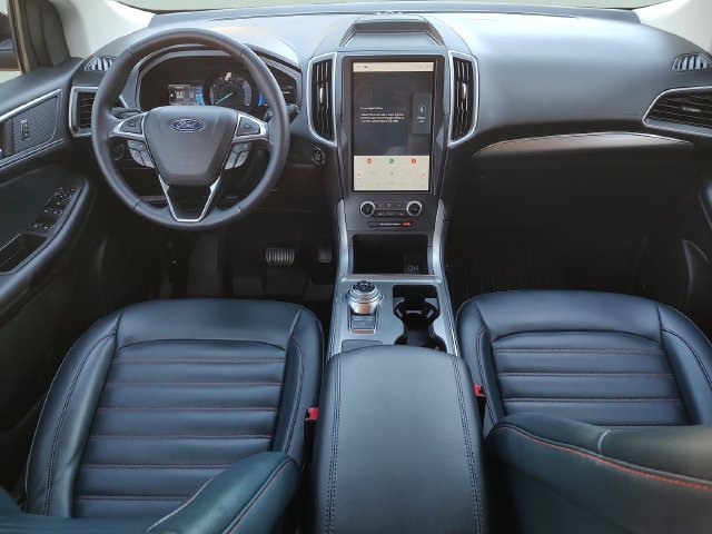 Used 2023 Ford Edge SEL w/ Sport Appearance Package AWD/4WD image 9