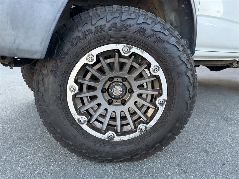 Used 1999 Toyota Tacoma 4x4 Regular Cab image 10
