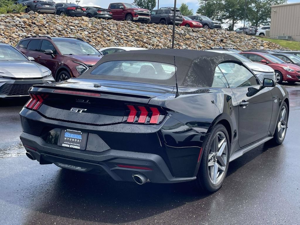 Used 2024 Ford Mustang GT Premium RWD image 3