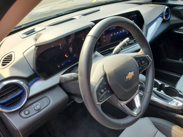 Certified 2024 Chevrolet Trax LT w/ Driver Confidence Package FWD image 20
