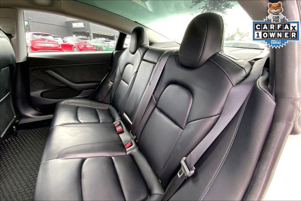Used 2022 Tesla Model 3 Performance image 26