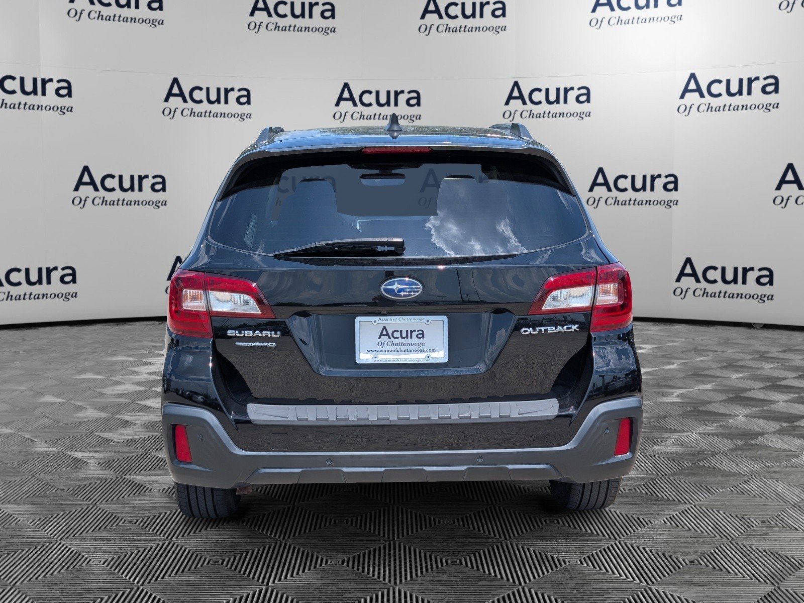 Used 2019 Subaru Outback 2.5i Touring AWD/4WD image 6