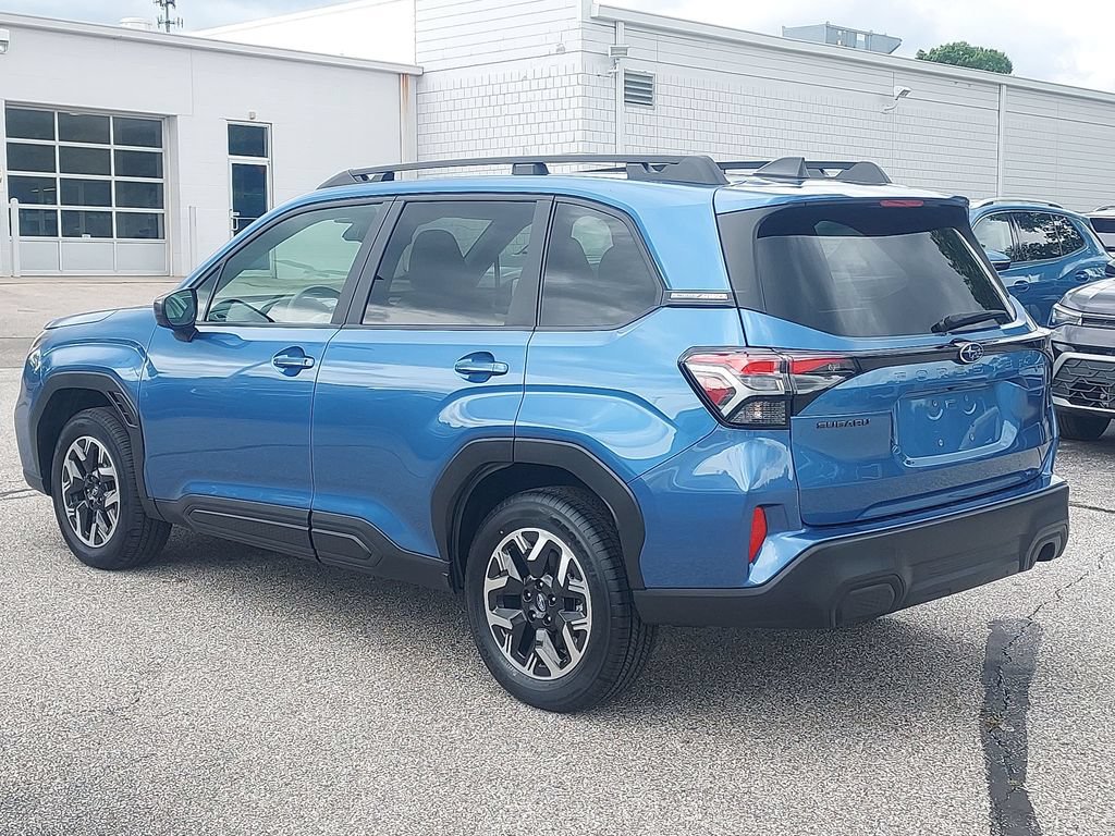 Certified 2025 Subaru Forester Premium AWD/4WD image 7