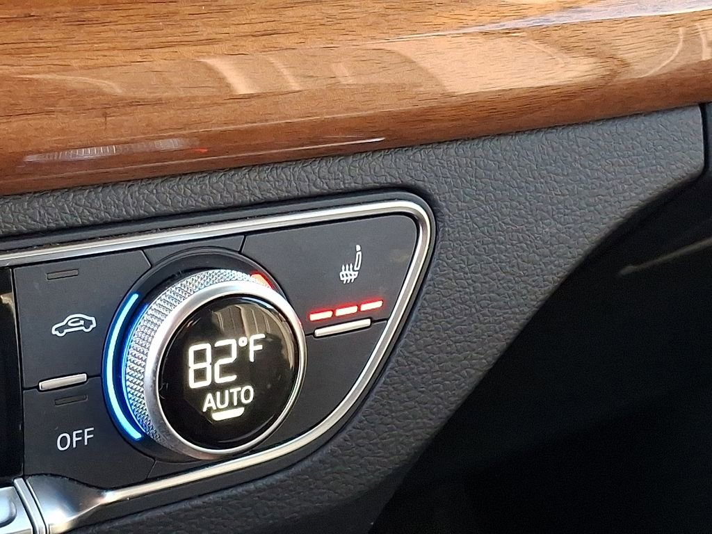 Used 2023 Audi Q5 2.0T Premium w/ Convenience Package image 24