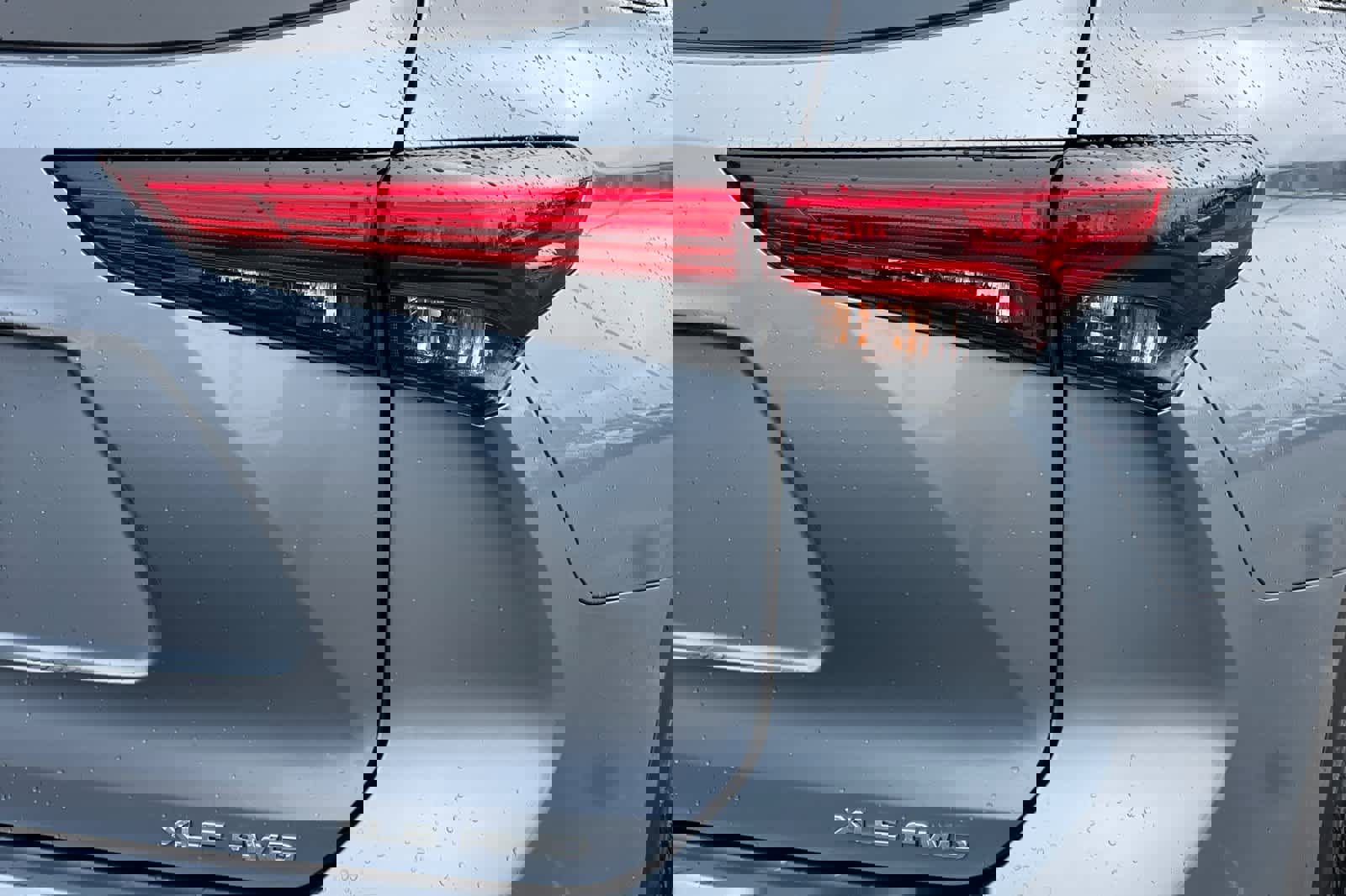 Used 2023 Toyota Highlander L image 30