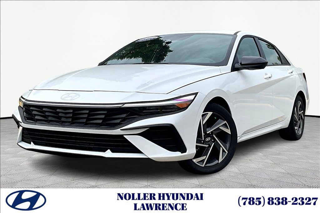 Certified 2025 Hyundai Elantra Sport image 1
