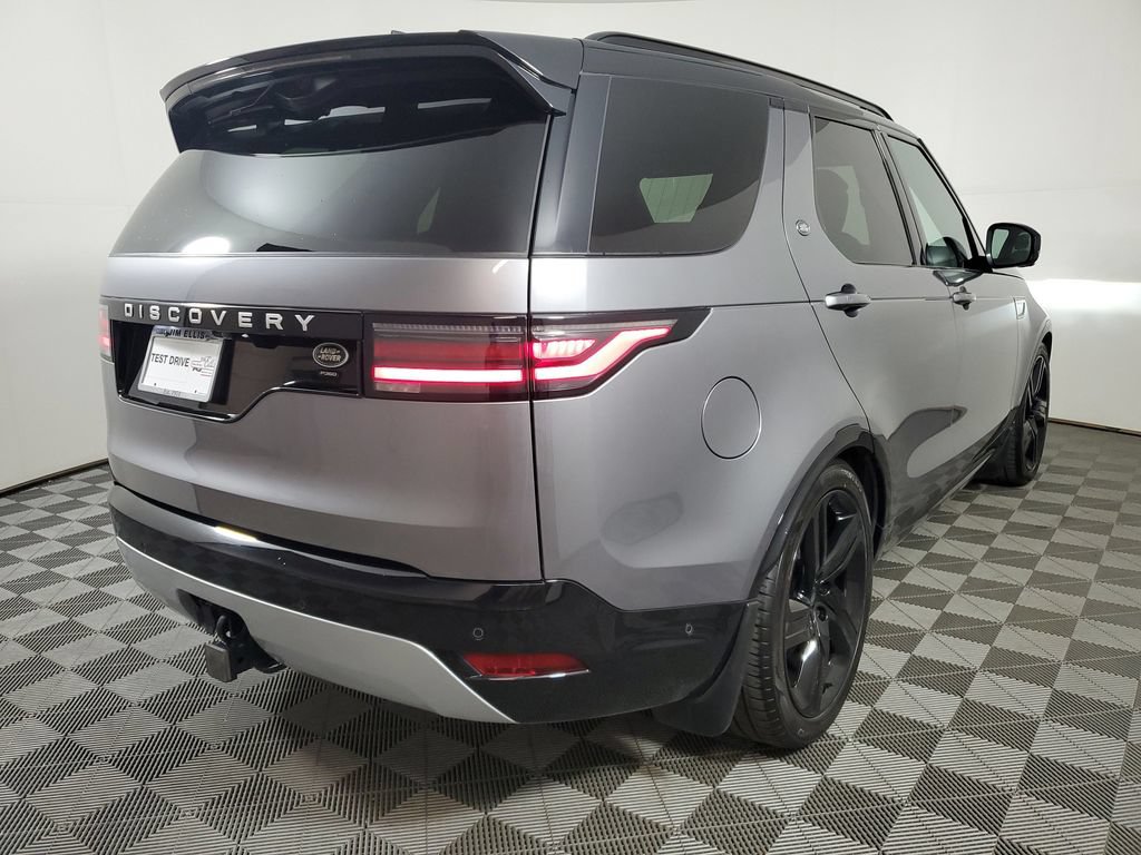 Used 2023 Land Rover Discovery Metropolitan Edition AWD/4WD image 6