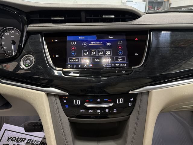 Used 2023 Cadillac XT6 Premium Luxury w/ LPO, Floor Liner Package AWD/4WD image 19