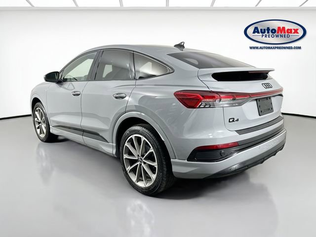 Used 2022 Audi Q4 e-tron Premium Plus w/ Premium Plus image 2