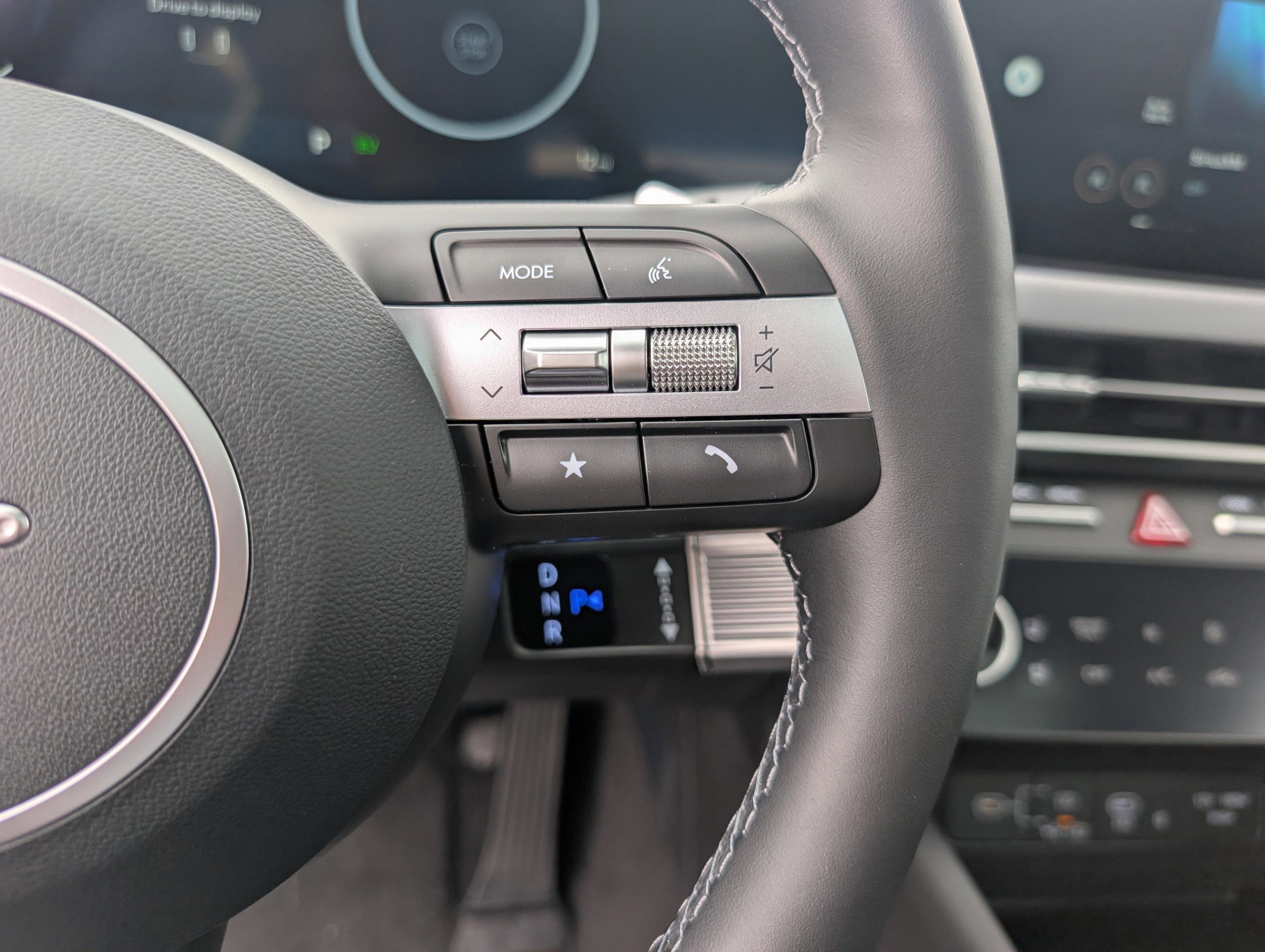 Used 2025 Hyundai Sonata Limited FWD image 27