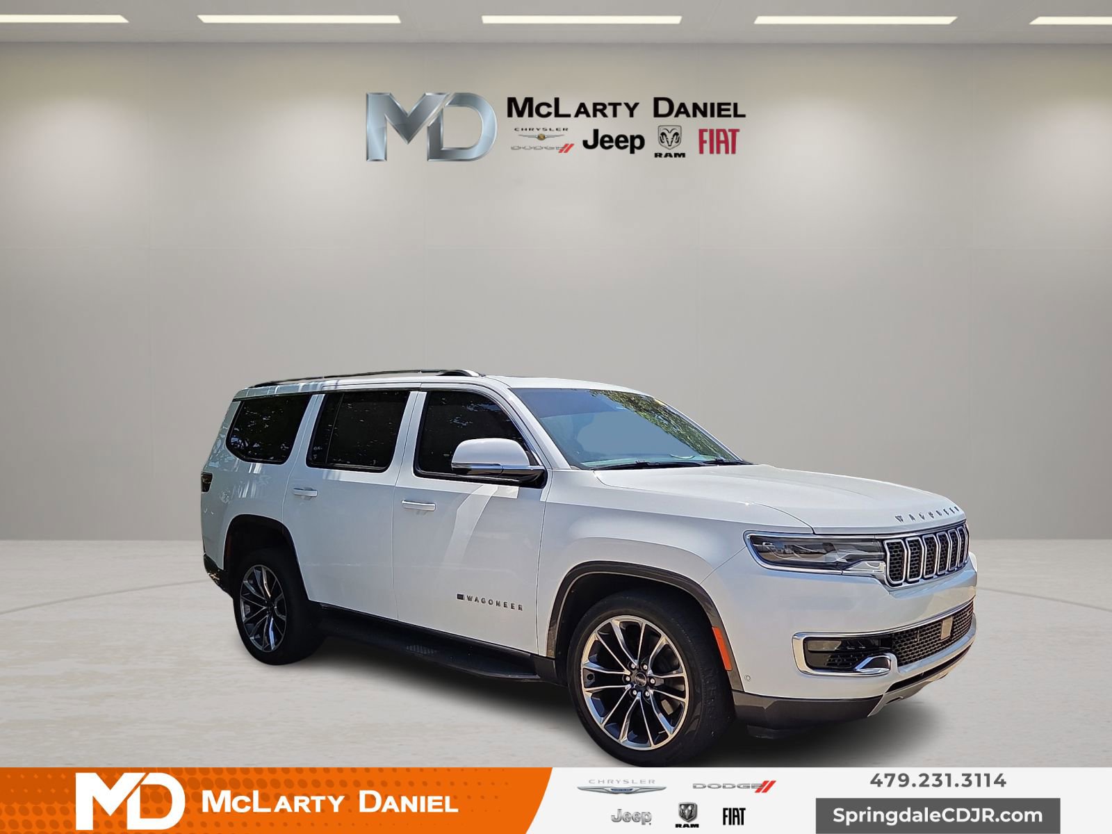 Used 2022 Jeep Wagoneer Series II w/ Premium Group I AWD/4WD image 1