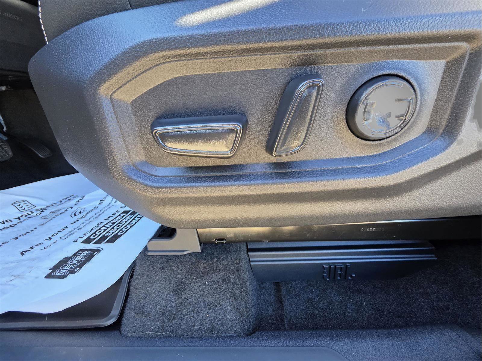 New 2026 Toyota Tundra Limited image 13