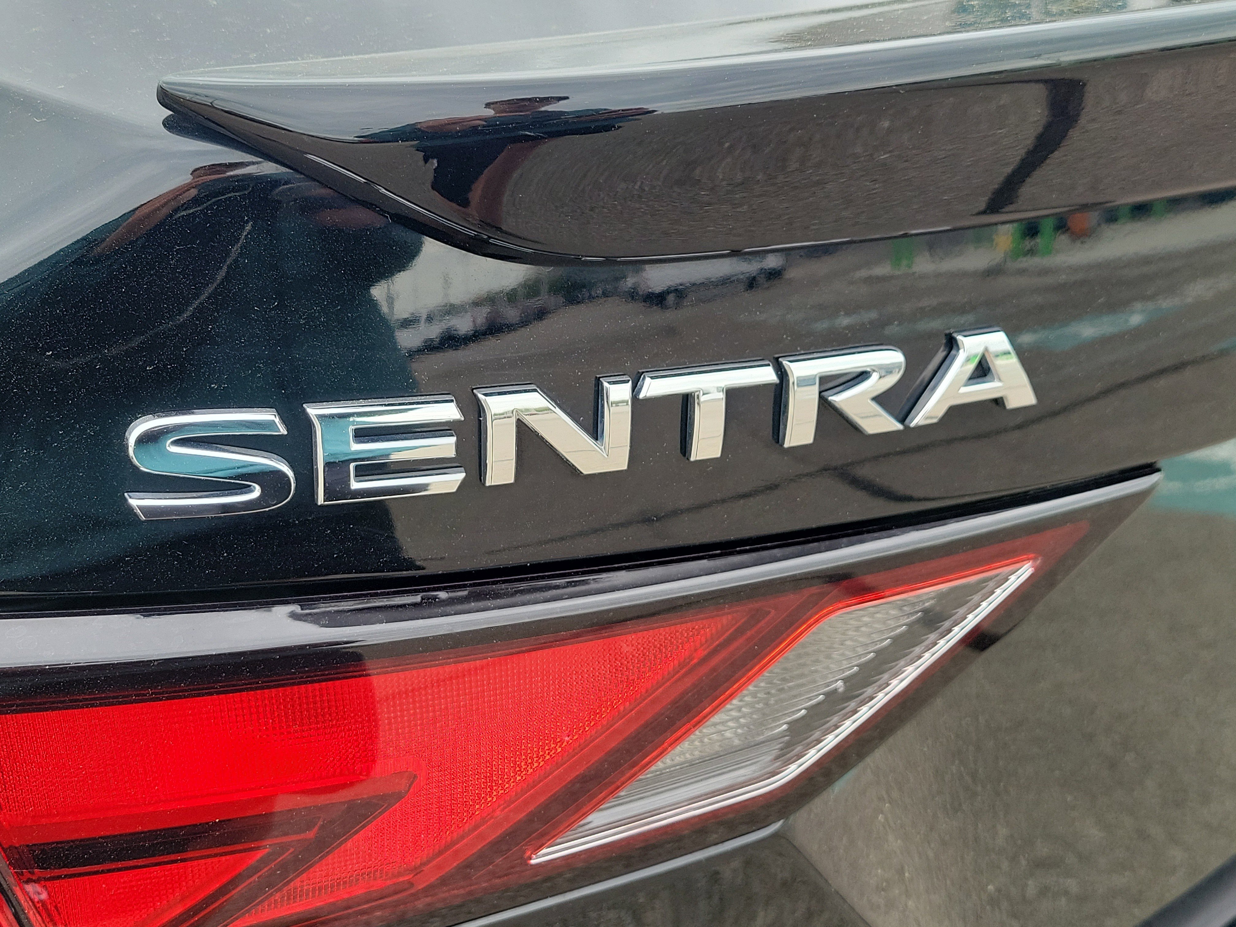 Used 2020 Nissan Sentra SR image 6