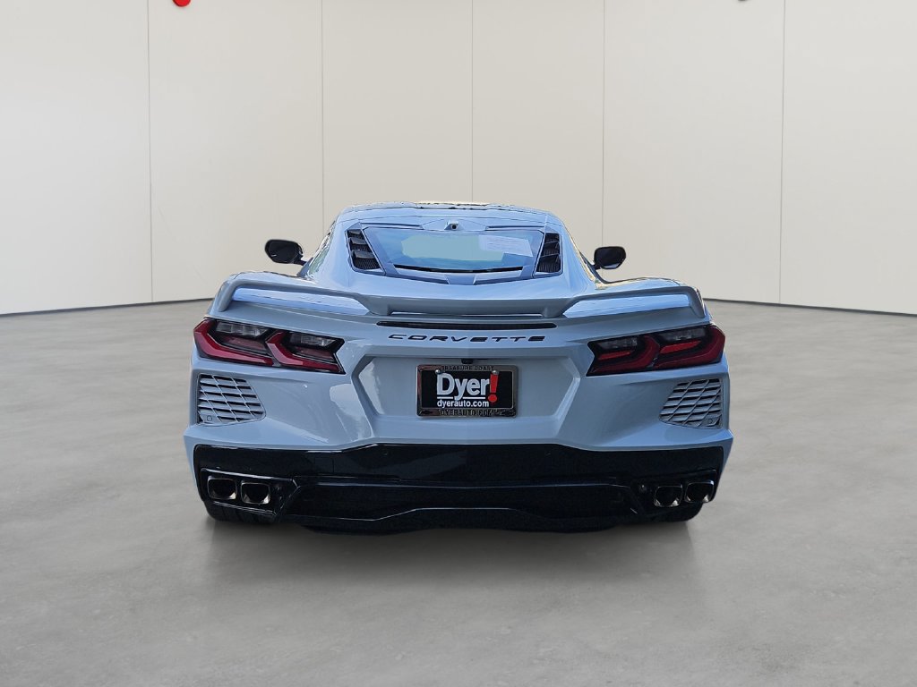 Used 2021 Chevrolet Corvette Stingray Premium Cpe w/ Z51 Performance Package RWD image 4