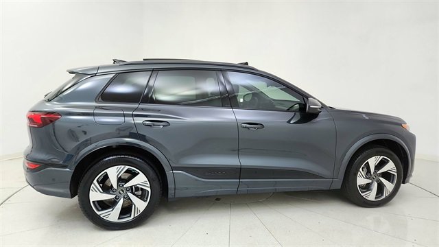 Used 2025 Audi Q6 e-tron Premium w/ Convenience Package image 6