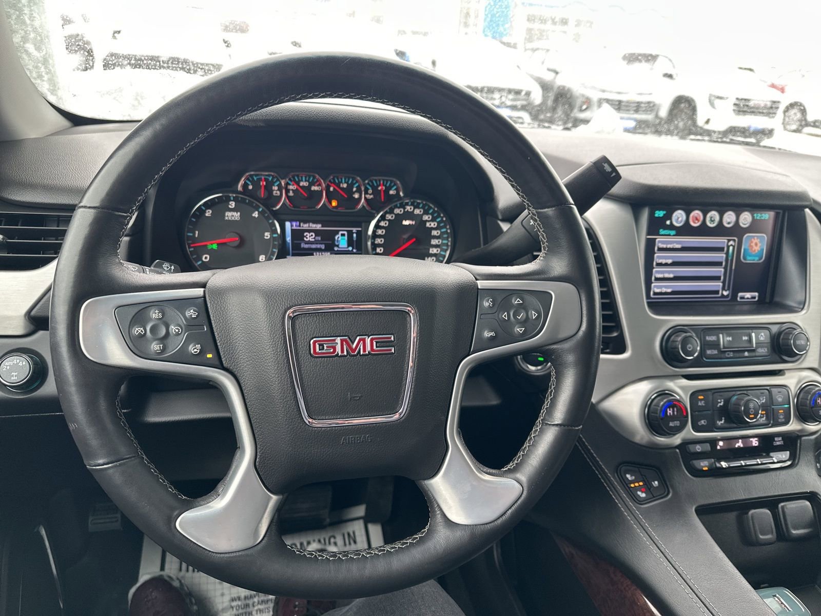 Used 2017 GMC Yukon SLT w/ Open Road Package image 51