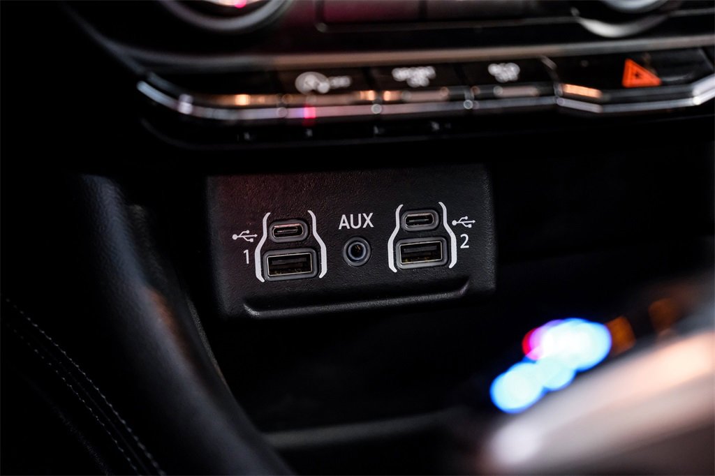 Used 2024 Dodge Durango SXT w/ SXT Blacktop Group image 26