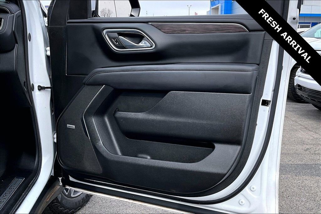 Used 2024 Chevrolet Suburban Z71 w/ Off-Road Capability Package image 28