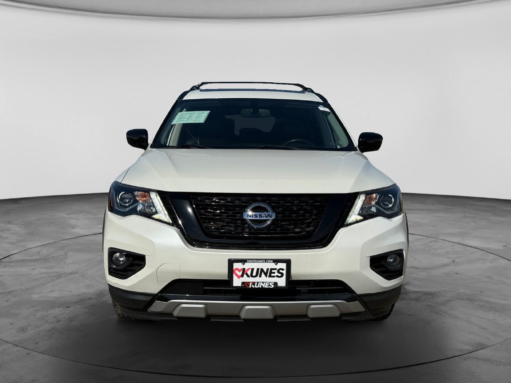 Used 2019 Nissan Pathfinder SL AWD/4WD image 4