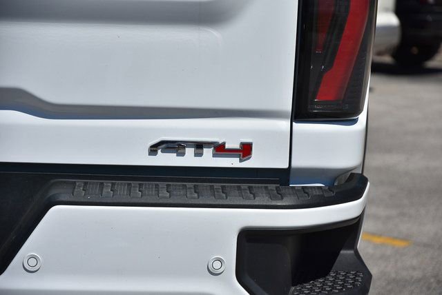 Certified 2024 GMC Sierra 2500 AT4 image 25