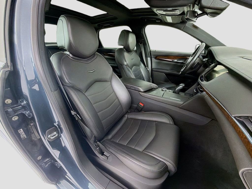 Used 2019 Cadillac CT6 Luxury w/ Driver Awareness Package image 31