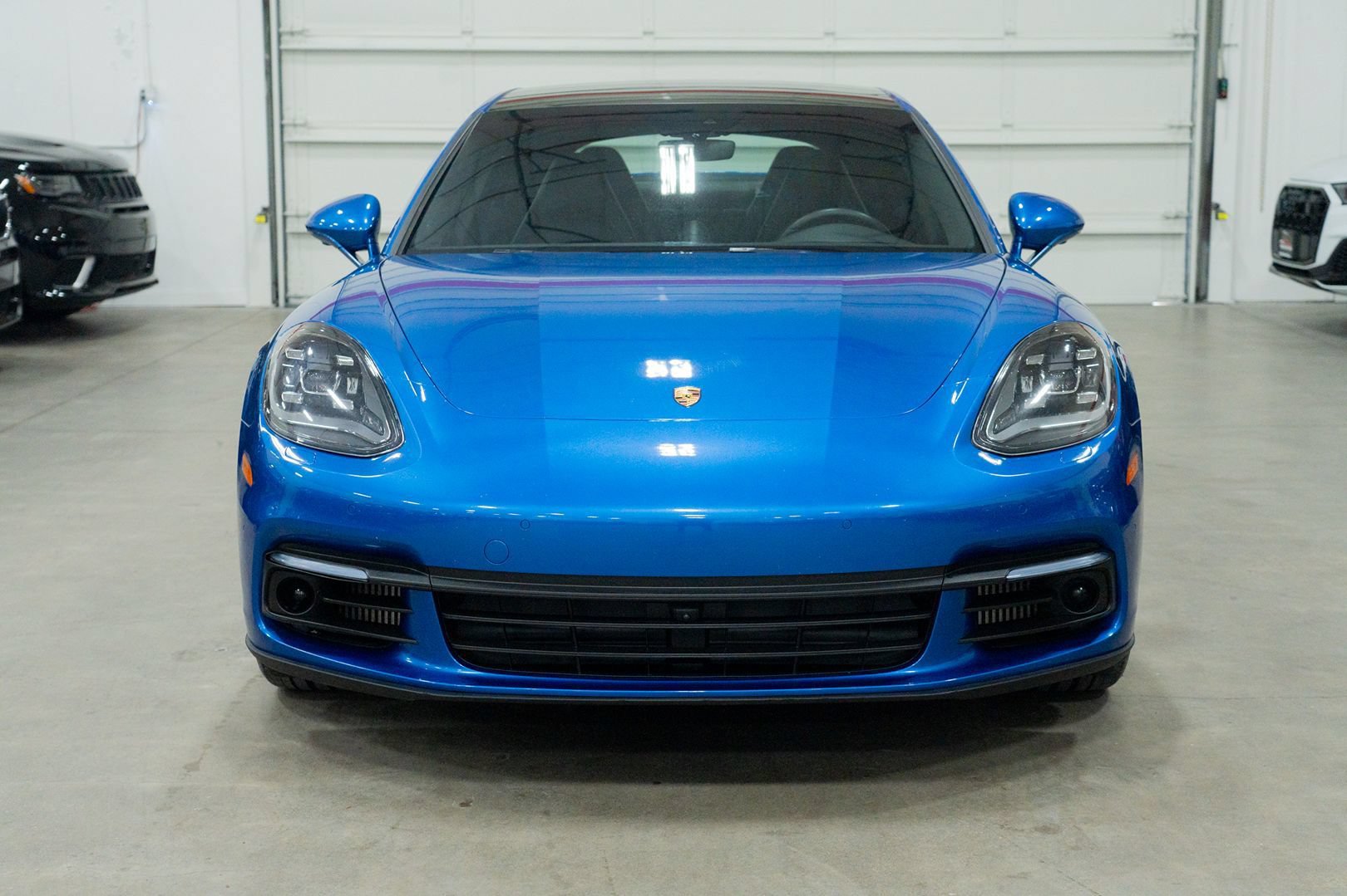 Used 2017 Porsche Panamera 4S AWD/4WD image 2